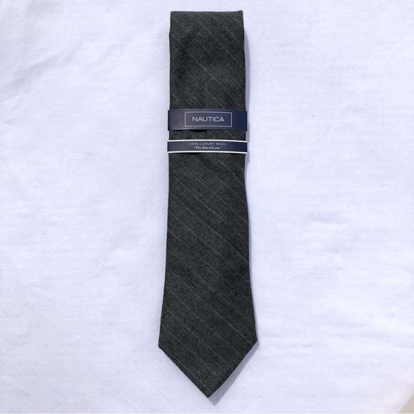 Mens Tie Nautica Tie 100% Wool Sage Grey Men's Work Office with Gift Box NWT - Picture 2 of 6